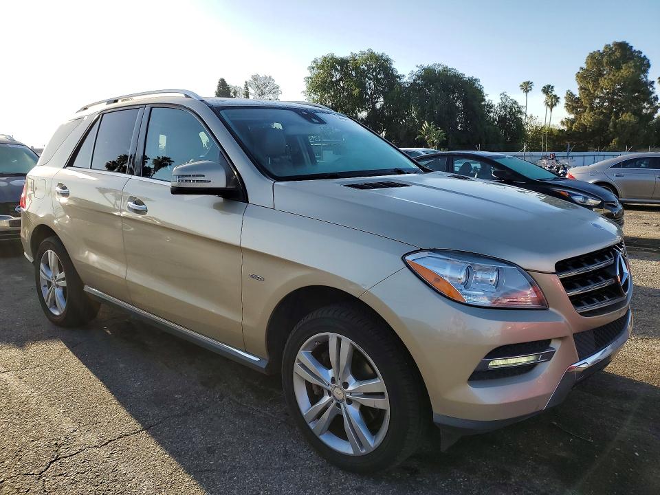 2012 Mercedes-benz Ml მანქანა იყიდება აუქციონზე, vin: 4JGDA2EBXCA073472, აუქციონის ნომერი: 48615436
