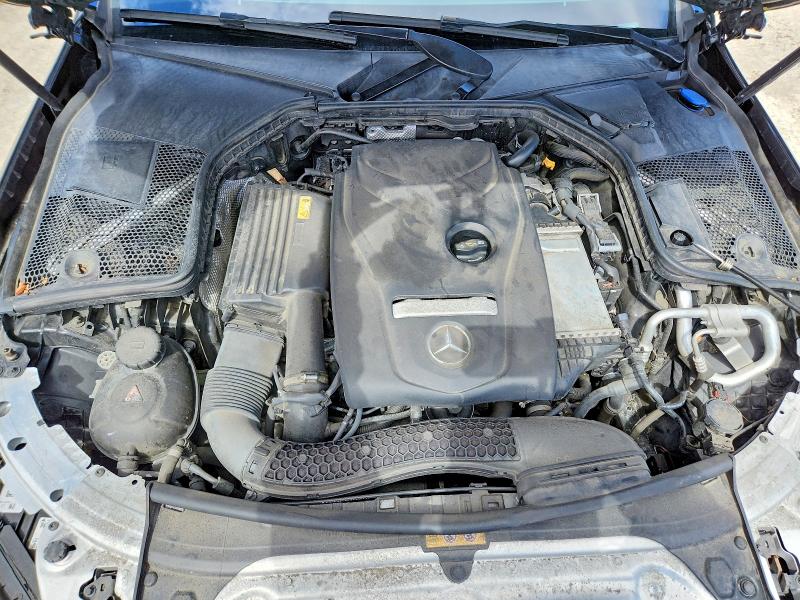 48937146 :رقم المزاد ، WDDWJ4KB7JF738377 vin ، 2018 Mercedes-benz C مزاد بيع