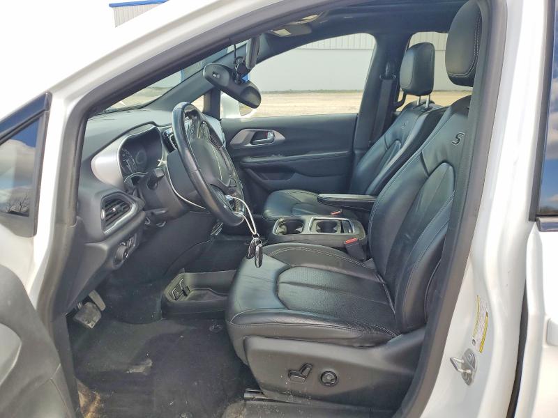2018 Chrysler Pacifica მანქანა იყიდება აუქციონზე, vin: 2C4RC1EG2JR175285, აუქციონის ნომერი: 49817586