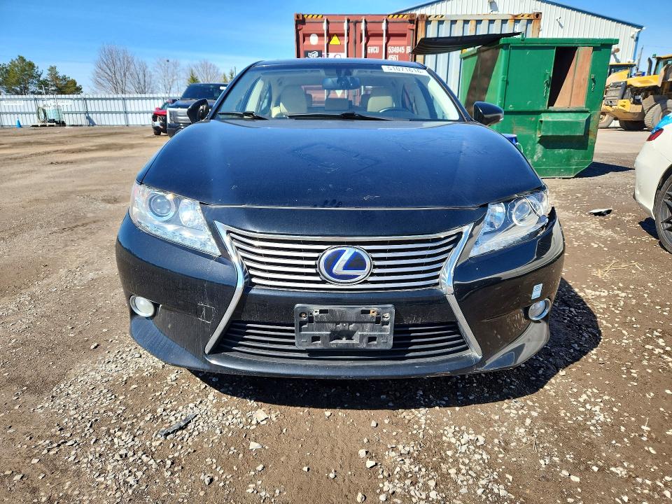 Продажа на аукционе авто 2015 Lexus Es, vin: JTHBW1GG9F2095363, номер лота: 51071616