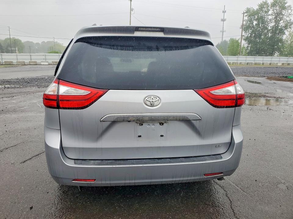 Продажа на аукционе авто 2015 Toyota Sienna, vin: 5TDKK3DC9FS552532, номер лота: 50817376