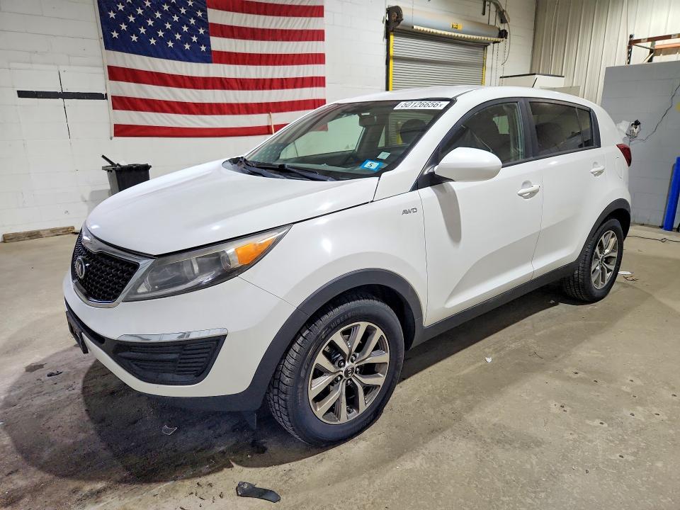 Продаж на аукціоні авто 2015 Kia Sportage, vin: KNDPBCAC7F7772028, номер лоту: 50126656