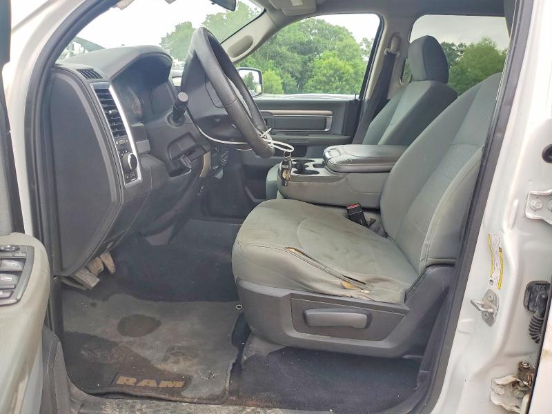 51978506 :رقم المزاد ، 3C6UR5DL8JG424782 vin ، 2018 Ram 2500 مزاد بيع