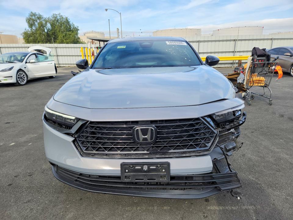 50086686 :رقم المزاد ، 1HGCY2F51SA085904 vin ، 2025 Honda Accord مزاد بيع