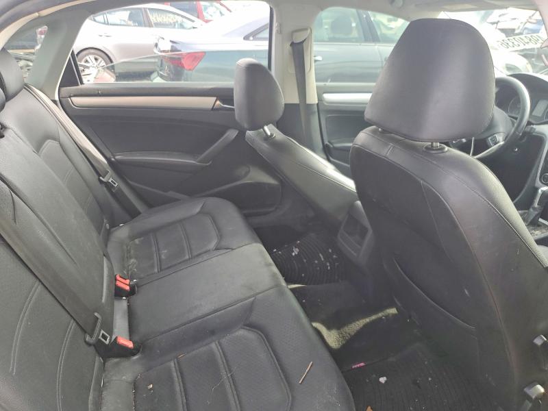Продажа на аукционе авто 2012 Volkswagen Passat, vin: 1VWBH7A33CC073995, номер лота: 49840336