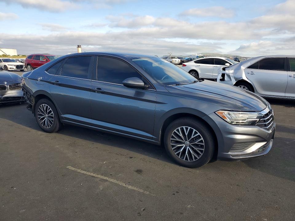 48873006 :رقم المزاد ، 3VWC57BU4MM039455 vin ، 2021 Volkswagen Jetta مزاد بيع