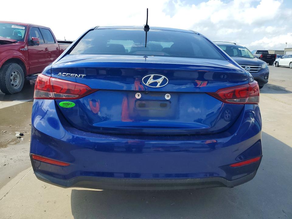 2021 Hyundai Accent მანქანა იყიდება აუქციონზე, vin: 3KPC24A61ME152996, აუქციონის ნომერი: 50925546