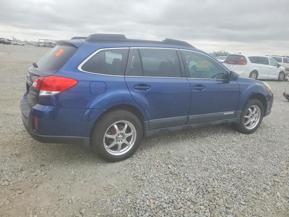 2010 Subaru Outback მანქანა იყიდება აუქციონზე, vin: 4S4BREJCXA2349527, აუქციონის ნომერი: 51711686