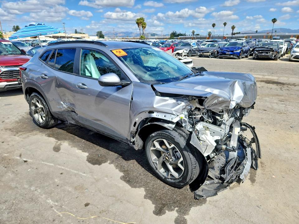 Продажа на аукционе авто 2025 Chevrolet Trax, vin: KL77LHEP8SC243077, номер лота: 58895816