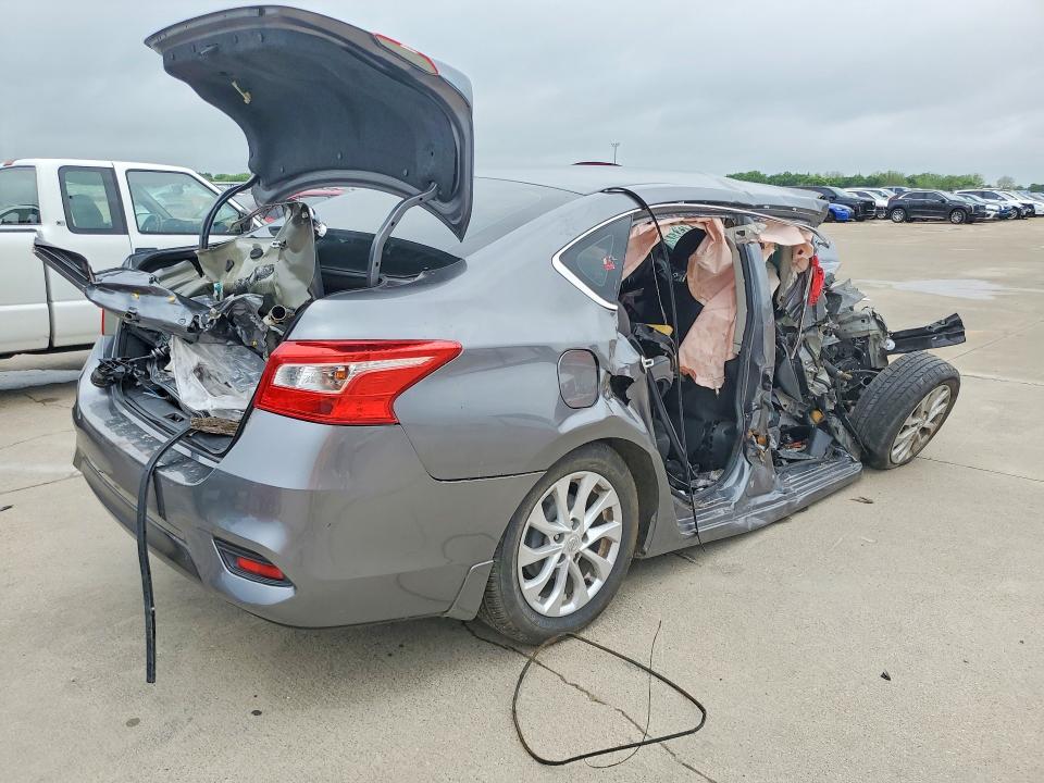 Продажа на аукционе авто 2019 Nissan Sentra, vin: 3N1AB7AP2KY272063, номер лота: 49593346