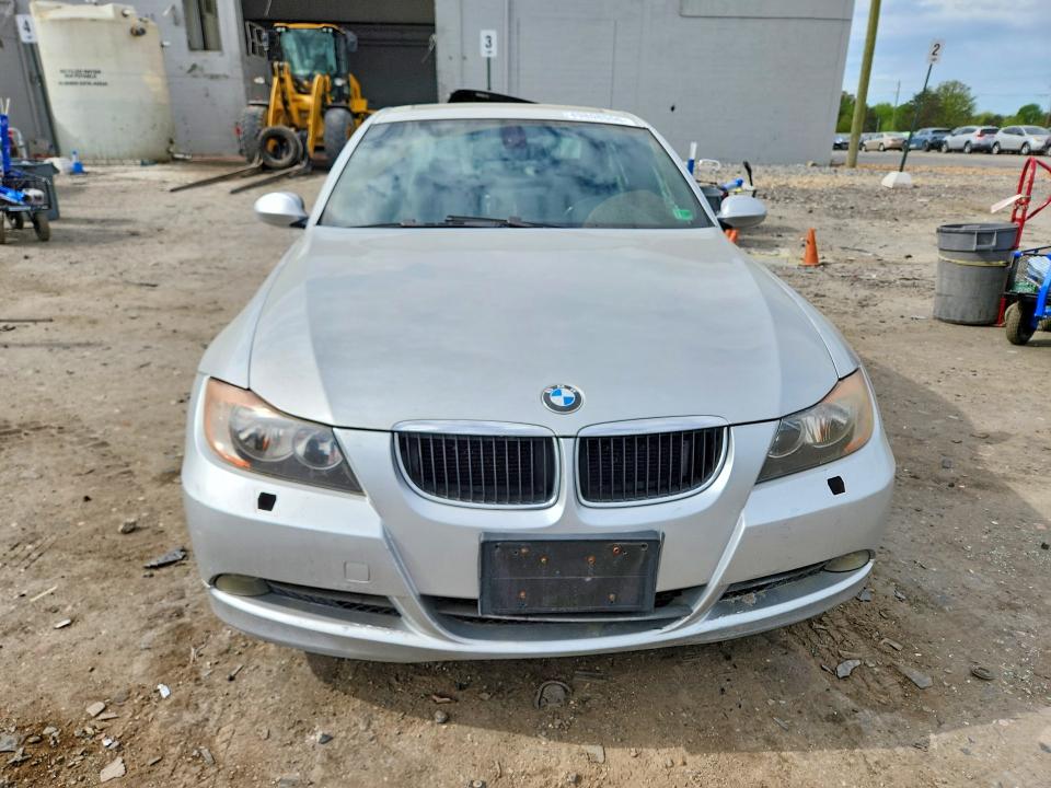 49808556 :رقم المزاد ، WBAVB13556PT24328 vin ، 2006 Bmw 325 مزاد بيع