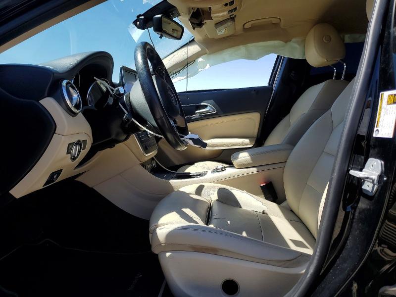 49171916 :رقم المزاد ، WDCTG4EB0GJ270841 vin ، 2016 Mercedes-benz Gla مزاد بيع