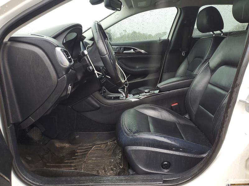 51649966 :رقم المزاد ، SJKCH5CR8JA052577 vin ، 2018 Infiniti Qx30 مزاد بيع
