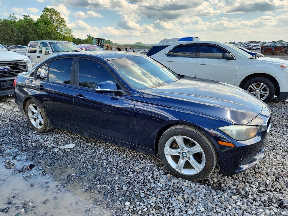 49881666 :رقم المزاد ، WBA3B1G52ENS78064 vin ، 2014 Bmw 320 مزاد بيع