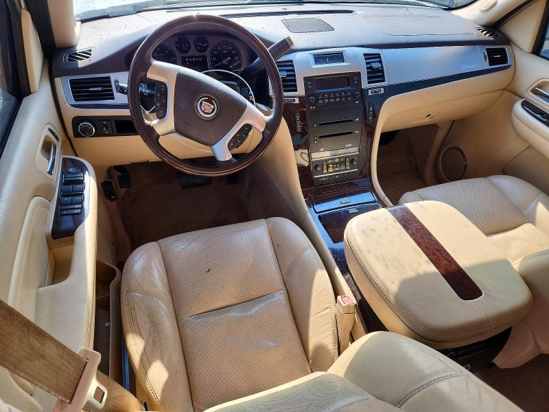 Продаж на аукціоні авто 2007 Cadillac Escalade, vin: 1GYFK63887R158109, номер лоту: 49052666