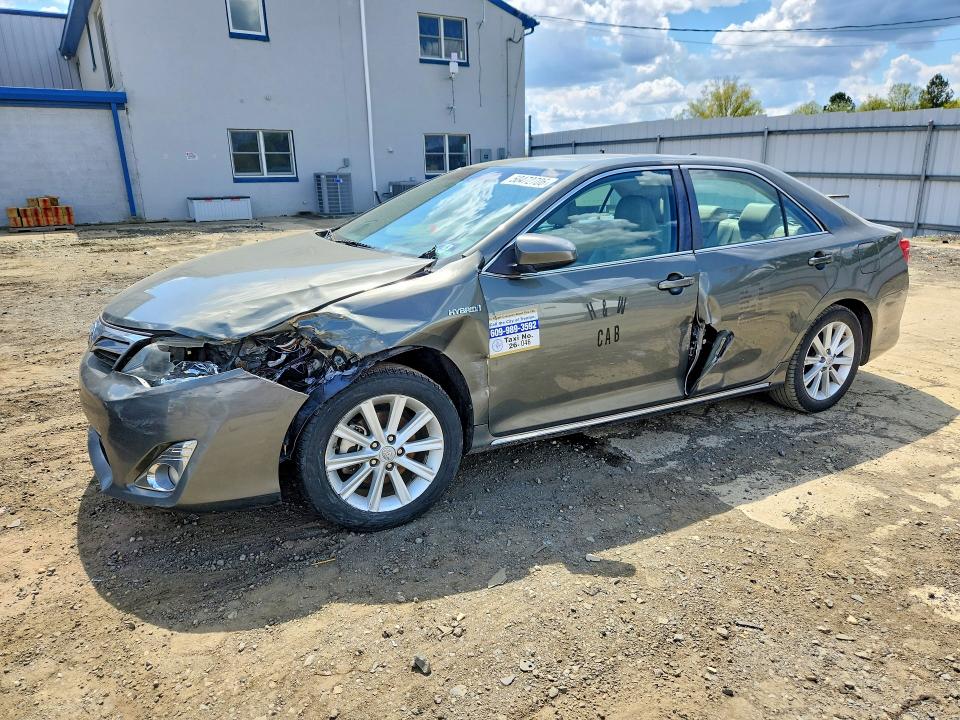 Продажа на аукционе авто 2013 Toyota Camry Hybrid, vin: 4T1BD1FK6DU070575, номер лота: 50472706