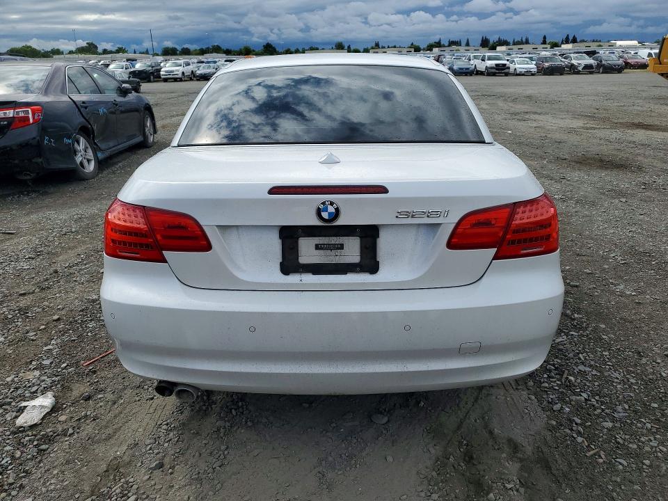 2013 Bmw 328 მანქანა იყიდება აუქციონზე, vin: WBADW7C51DE734264, აუქციონის ნომერი: 49311986