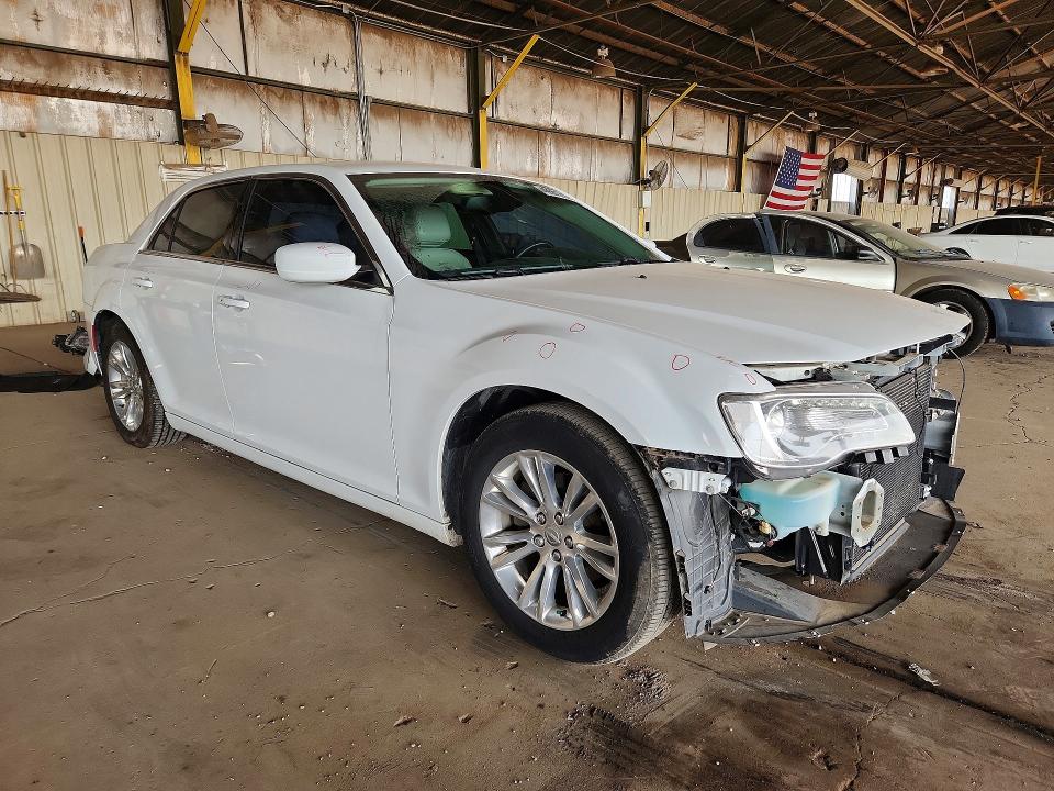 Продаж на аукціоні авто 2016 Chrysler 300, vin: 2C3CCAAG7GH343923, номер лоту: 49591216