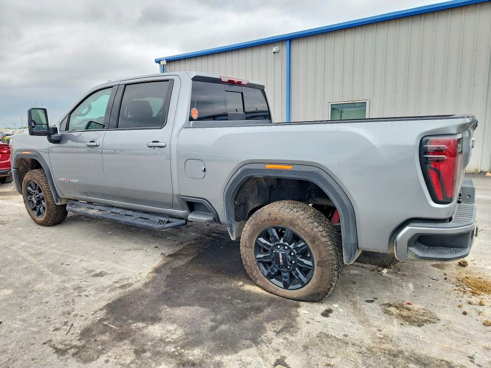 50737006 :رقم المزاد ، 1GT4UPE72TF137513 vin ، 2026 Gmc Sierra مزاد بيع