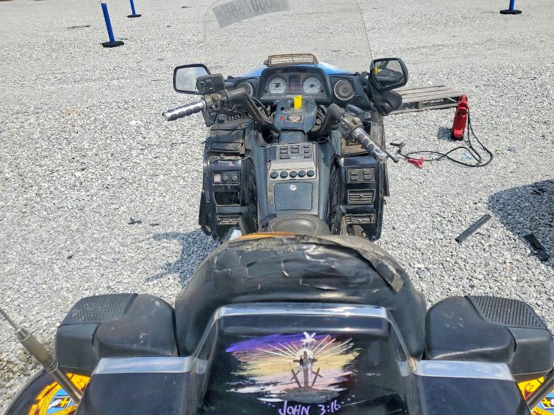 50807586 :رقم المزاد ، 1HFSC2230XA101973 vin ، 1999 Honda Gl1500 مزاد بيع