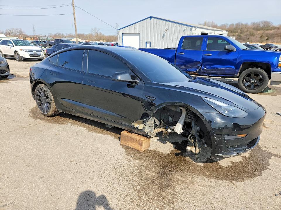 Продаж на аукціоні авто 2022 Tesla Model 3, vin: 5YJ3E1ECXNF135504, номер лоту: 48675536