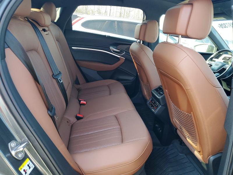 49897326 :رقم المزاد ، WA13AAGE4PB024814 vin ، 2023 Audi E-tron مزاد بيع
