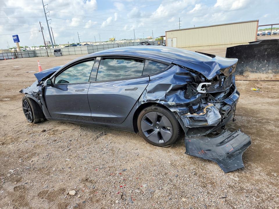 49672266 :رقم المزاد ، 5YJ3E1EB2NF269656 vin ، 2022 Tesla Model 3 مزاد بيع