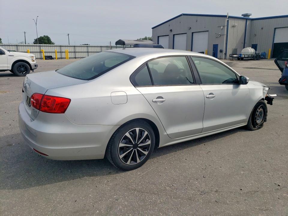 Продажа на аукционе авто 2011 Volkswagen Jetta, vin: 3VWDZ7AJ2BM375196, номер лота: 48565136