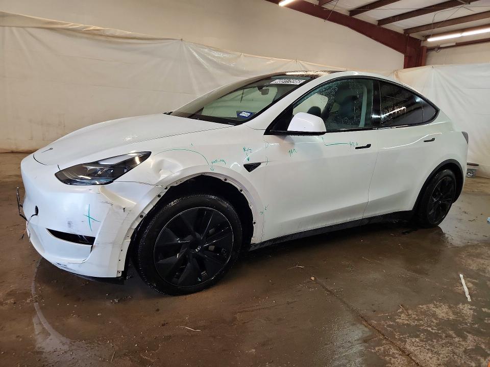 2024 Tesla Model Y მანქანა იყიდება აუქციონზე, vin: 7SAYGDEEXRA307412, აუქციონის ნომერი: 48917596
