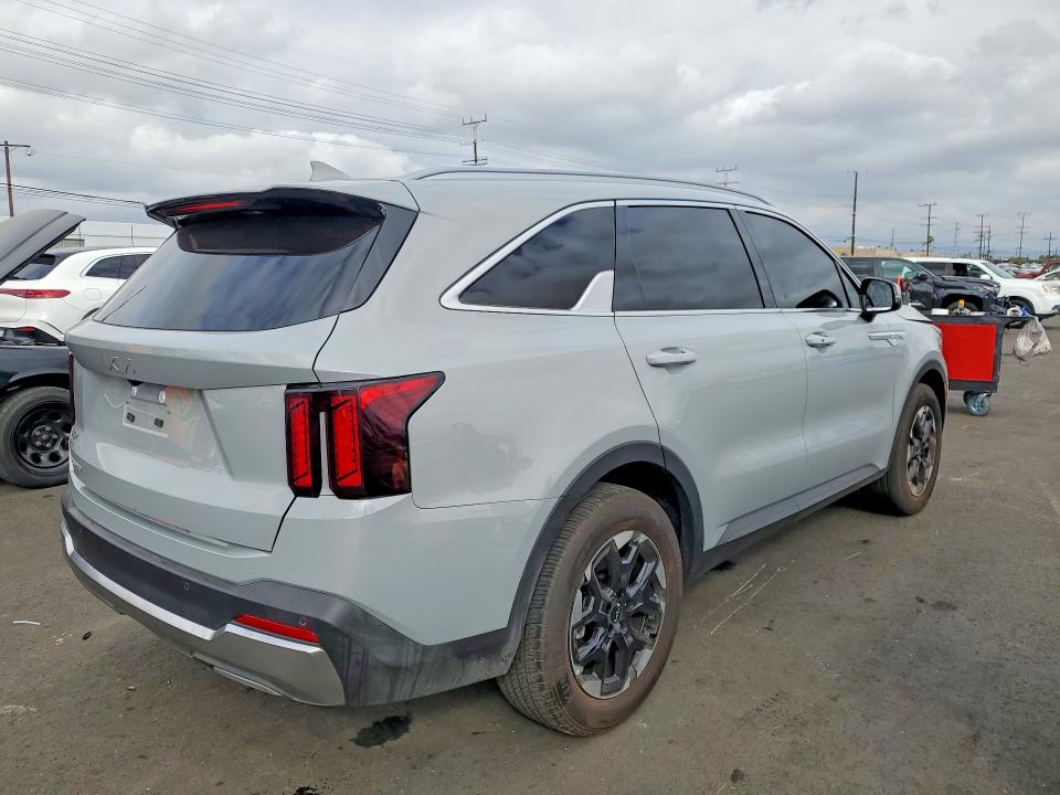Продажа на аукционе авто 2026 Kia Sorento, vin: 5XYRL4JC9TG427853, номер лота: 50849936