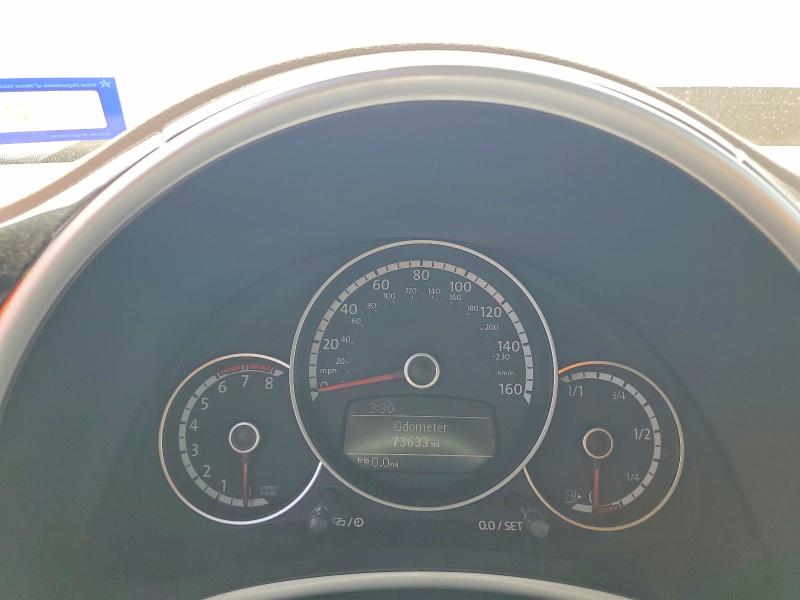 2015 Volkswagen Beetle მანქანა იყიდება აუქციონზე, vin: 3VW517AT1FM802872, აუქციონის ნომერი: 51131816