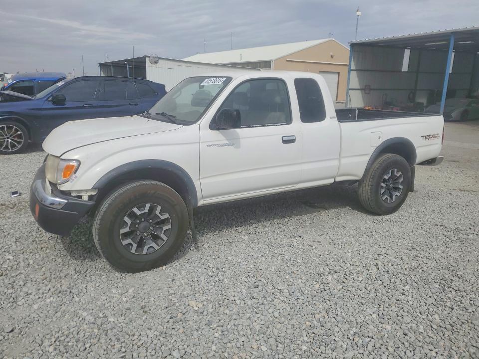 Auction sale of the 2000 Toyota Tacoma, vin: 4TAWN72N2YZ598480, lot number: 48513616