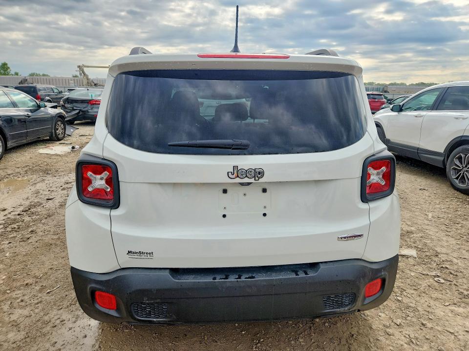 2015 Jeep Renegade მანქანა იყიდება აუქციონზე, vin: ZACCJABT2FPC26082, აუქციონის ნომერი: 51425736