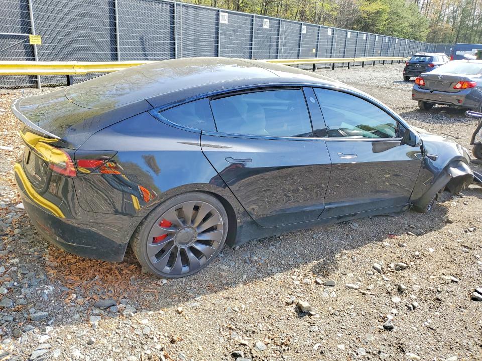 49316766 :رقم المزاد ، 5YJ3E1EC8MF049493 vin ، 2021 Tesla Model 3 مزاد بيع