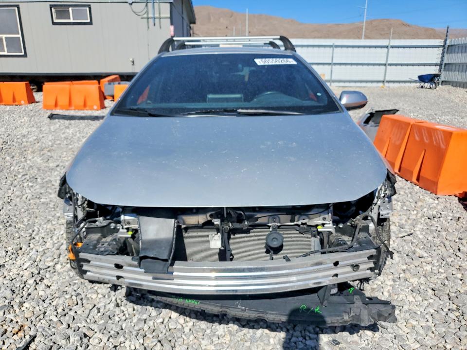 50550266 :رقم المزاد ، JTND4MBE5M3129132 vin ، 2021 Toyota Corolla Hatchback مزاد بيع