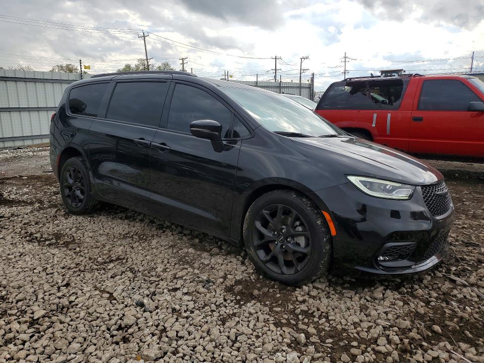 Продажа на аукционе авто 2021 Chrysler Pacifica, vin: 2C4RC3GG6MR600133, номер лота: 51546266