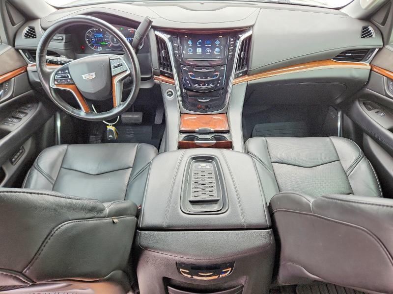 50593176 :رقم المزاد ، 1GYS4HKJ2GR106743 vin ، 2016 Cadillac Escalade مزاد بيع