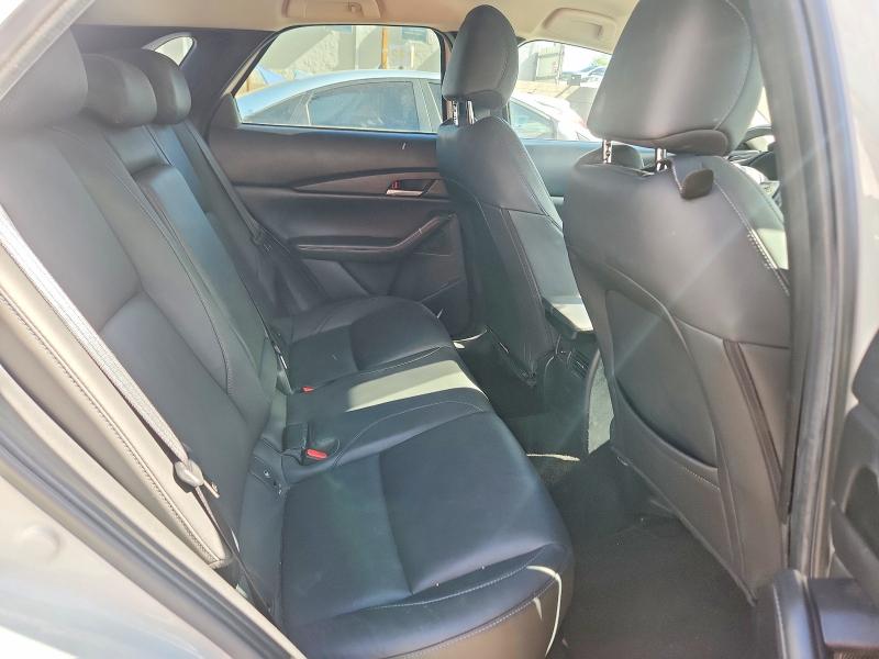 49042996 :رقم المزاد ، 3MVDMBBL8MM310939 vin ، 2021 Mazda Cx-30 مزاد بيع