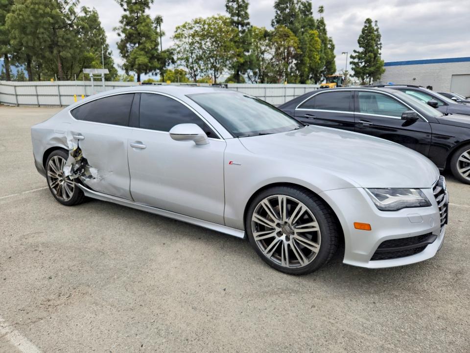Продажа на аукционе авто 2015 Audi A7, vin: WAU2GAFC4FN056172, номер лота: 51167756
