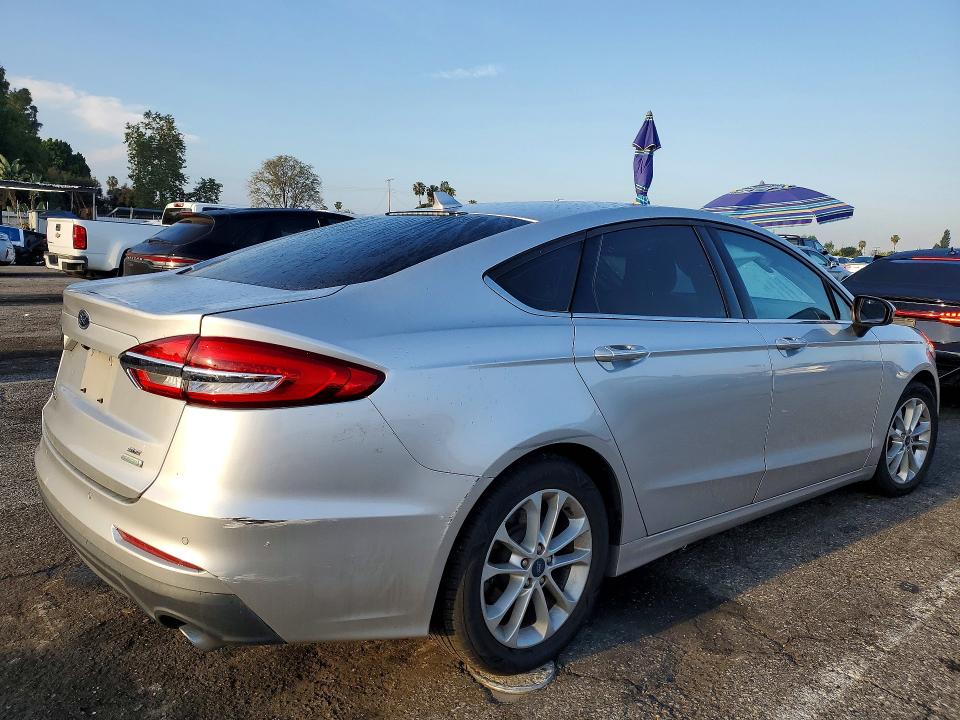 Продаж на аукціоні авто 2019 Ford Fusion, vin: 3FA6P0HDXKR145861, номер лоту: 46677716