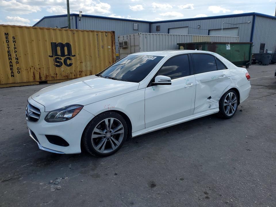 Продажа на аукционе авто 2015 Mercedes-benz E, vin: WDDHF5KB8FB087176, номер лота: 52041676