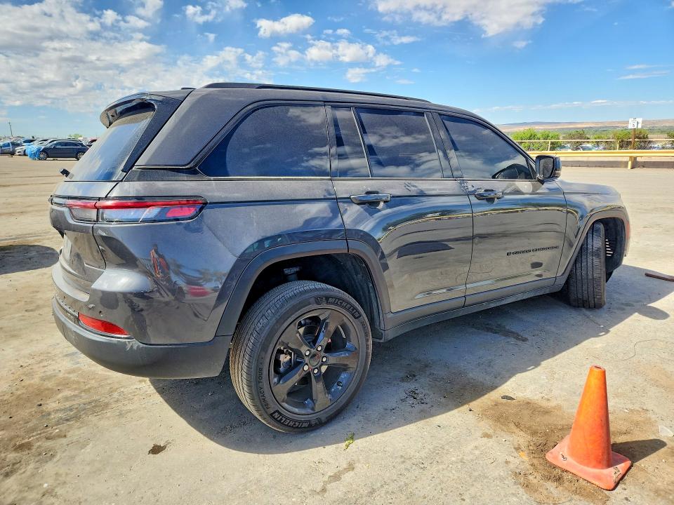2024 Jeep Grand Cherokee მანქანა იყიდება აუქციონზე, vin: 1C4RJHAG3RC104864, აუქციონის ნომერი: 49277316