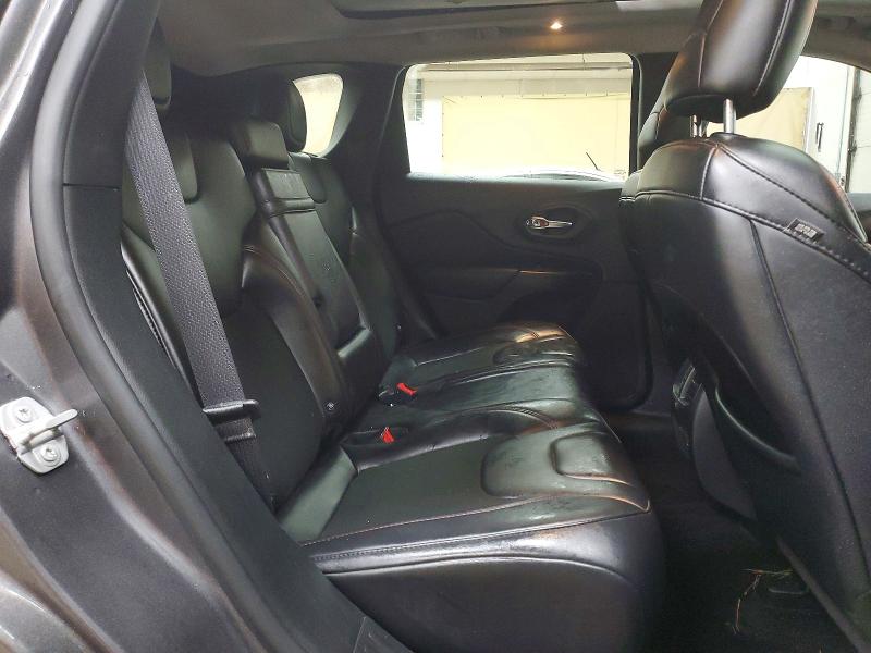 48158206 :رقم المزاد ، 1C4PJMBN3KD178072 vin ، 2019 Jeep Cherokee مزاد بيع
