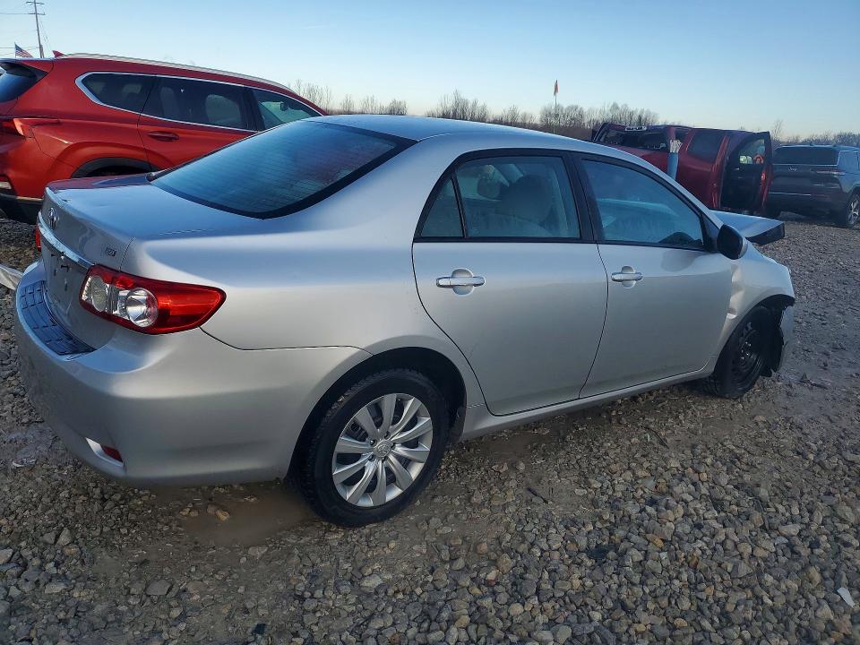 49018586 :رقم المزاد ، 5YFBU4EE9CP045537 vin ، 2012 Toyota Corolla مزاد بيع