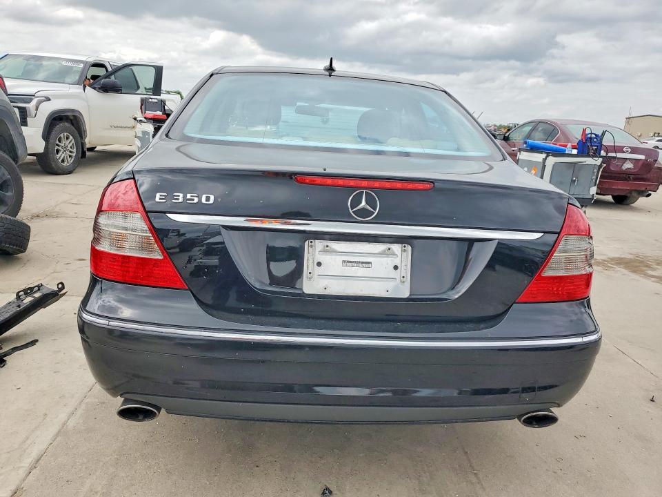 49876516 :رقم المزاد ، WDBUF56X79B383629 vin ، 2009 Mercedes-benz E مزاد بيع