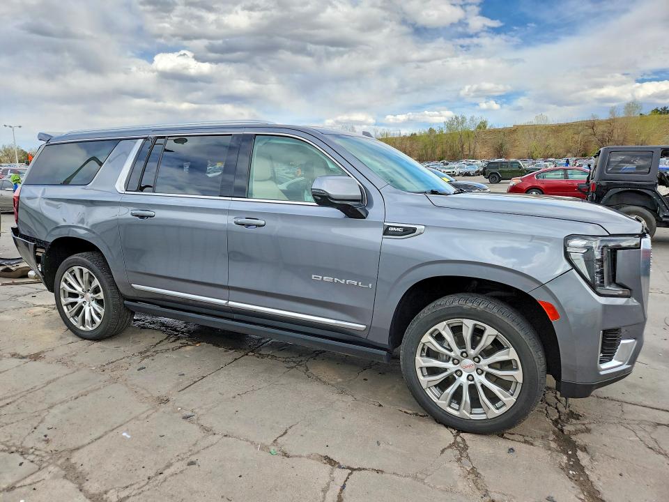 Продажа на аукционе авто 2022 Gmc Yukon Xl, vin: 1GKS2JKL1NR309385, номер лота: 49763636