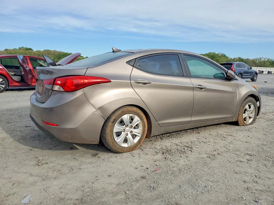 49078256 :رقم المزاد ، 5NPDH4AE9GH727419 vin ، 2016 Hyundai Elantra مزاد بيع