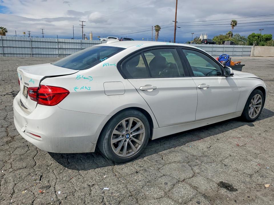 Aukcja sprzedaży 2017 Bmw 320, vin: WBA8E1G50HNU14144, numer aukcji: 50068346