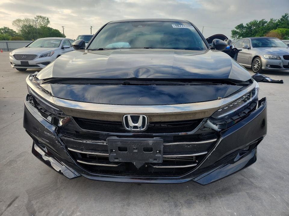 48711186 :رقم المزاد ، 1HGCV1F31NA063827 vin ، 2022 Honda Accord مزاد بيع