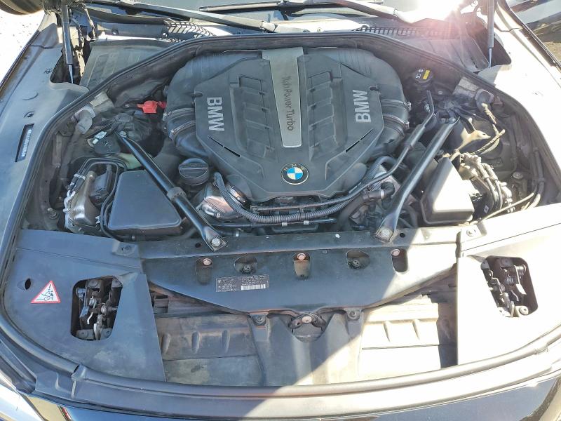 51526446 :رقم المزاد ، WBAYE8C56FD780840 vin ، 2015 Bmw 750 مزاد بيع